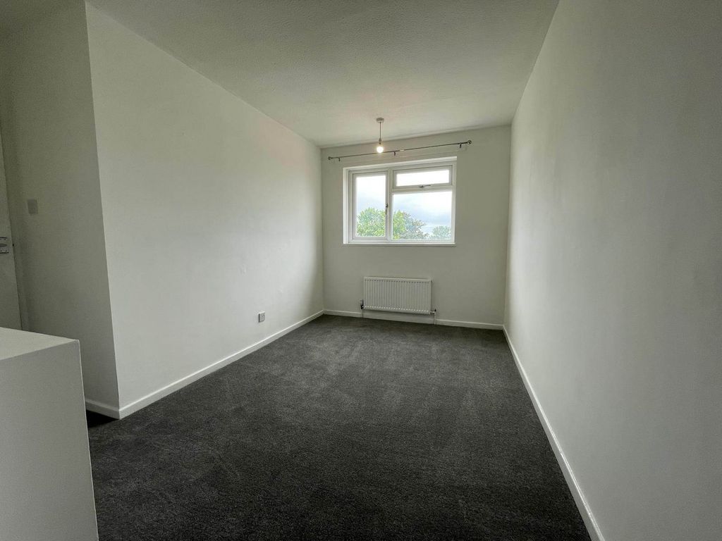 Property photo 1 of 6 Image