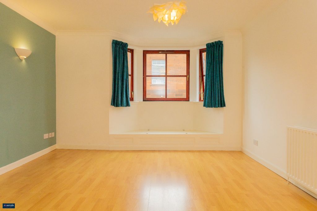 Property photo 3 of 12 Photo 3