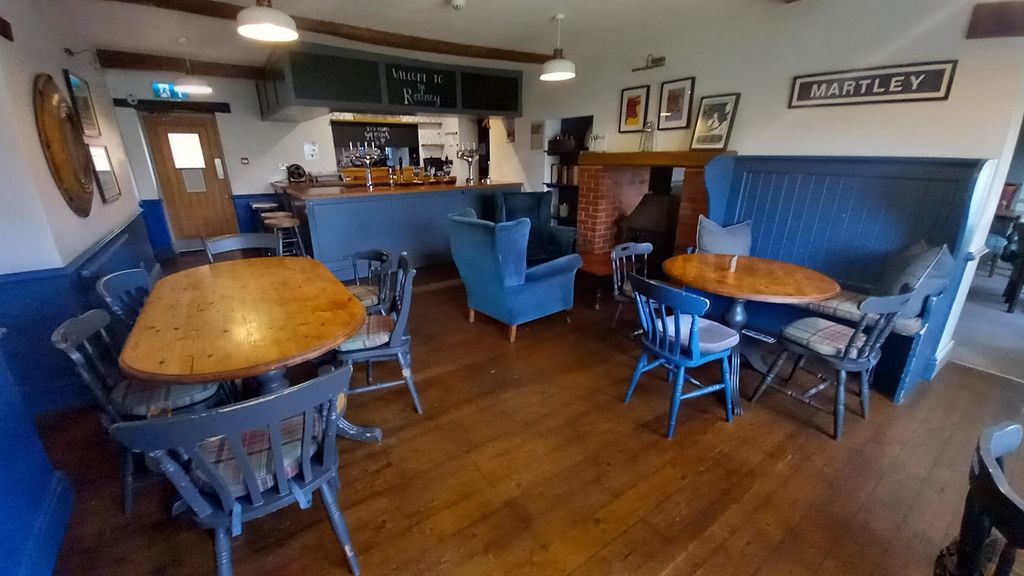 Property photo 3 of 11