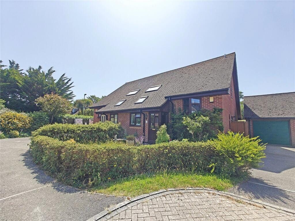Property photo 1 of 22