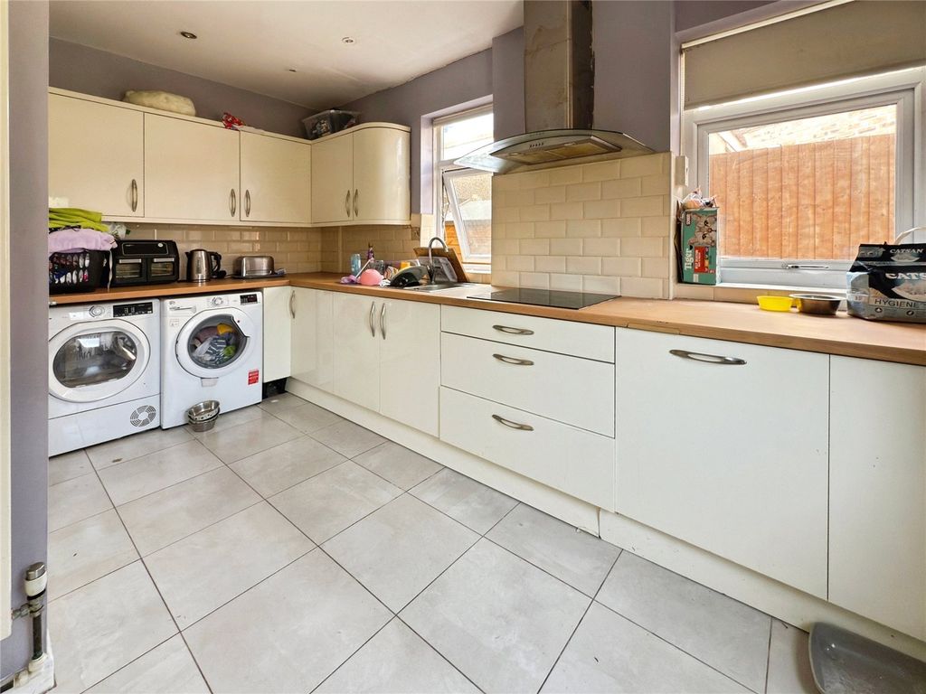Property photo 3 of 15 Picture No. 15