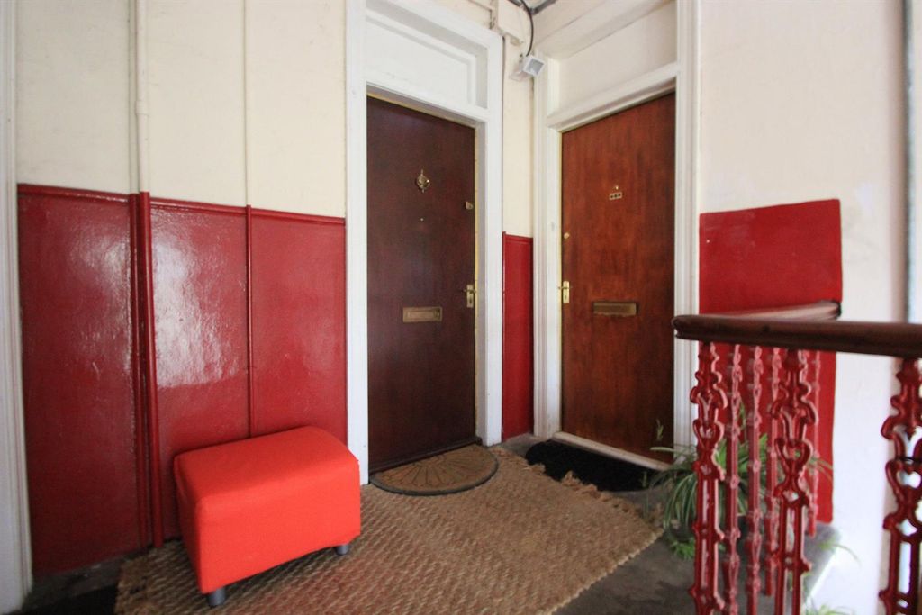 Property photo 2 of 2
