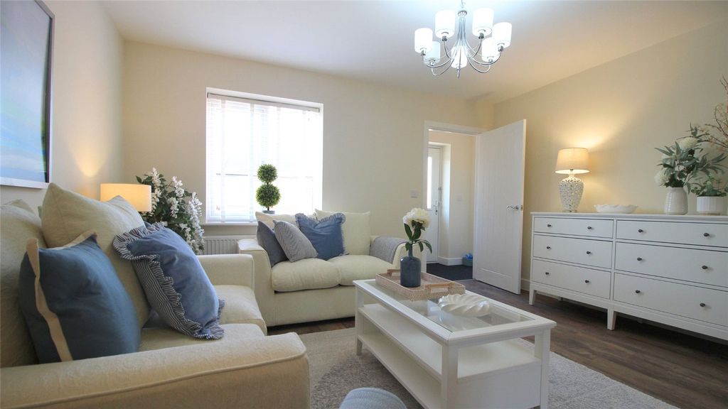 Property photo 2 of 11 Picture No. 15