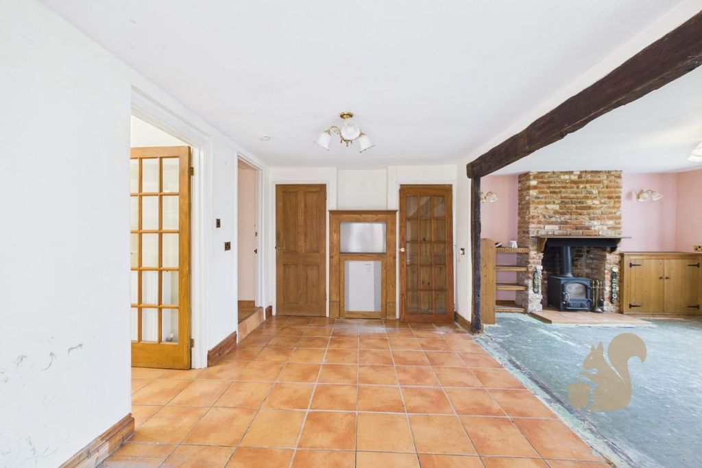 Property photo 3 of 18 Cam05565G0-Pr0061-Still007.Jpg