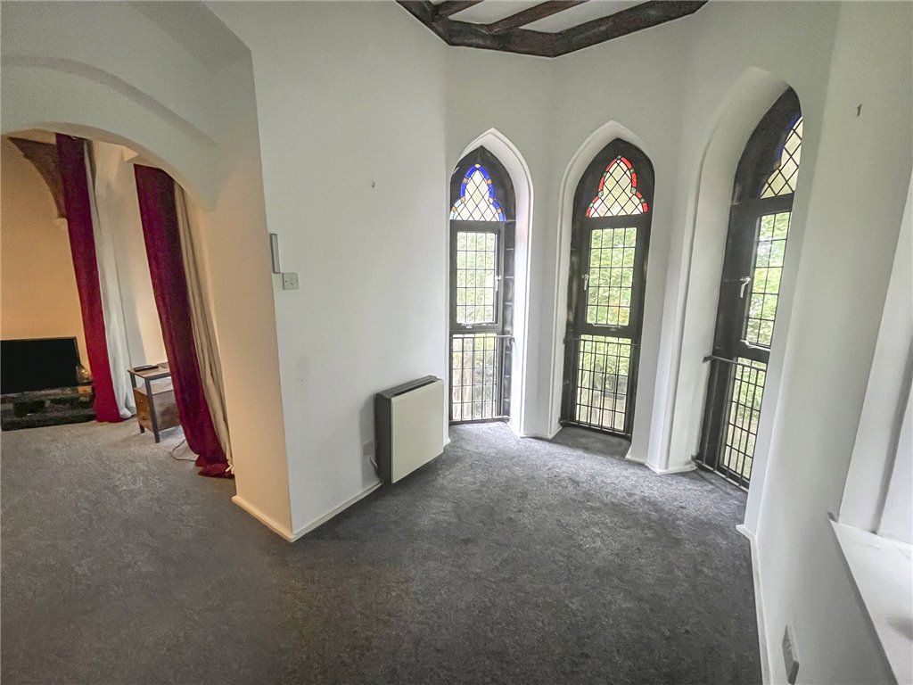 Property photo 2 of 11 Dining Area