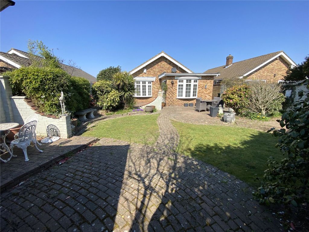 Property photo 2 of 30 Picture No. 24