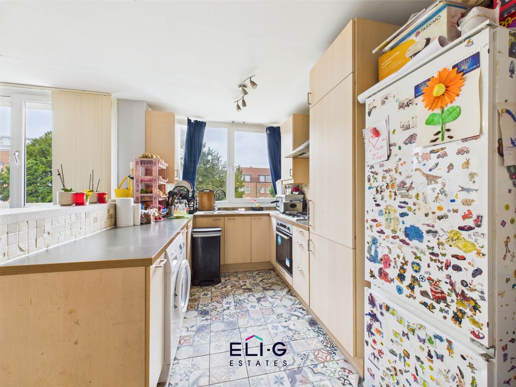 Property photo 2 of 10 Gallery