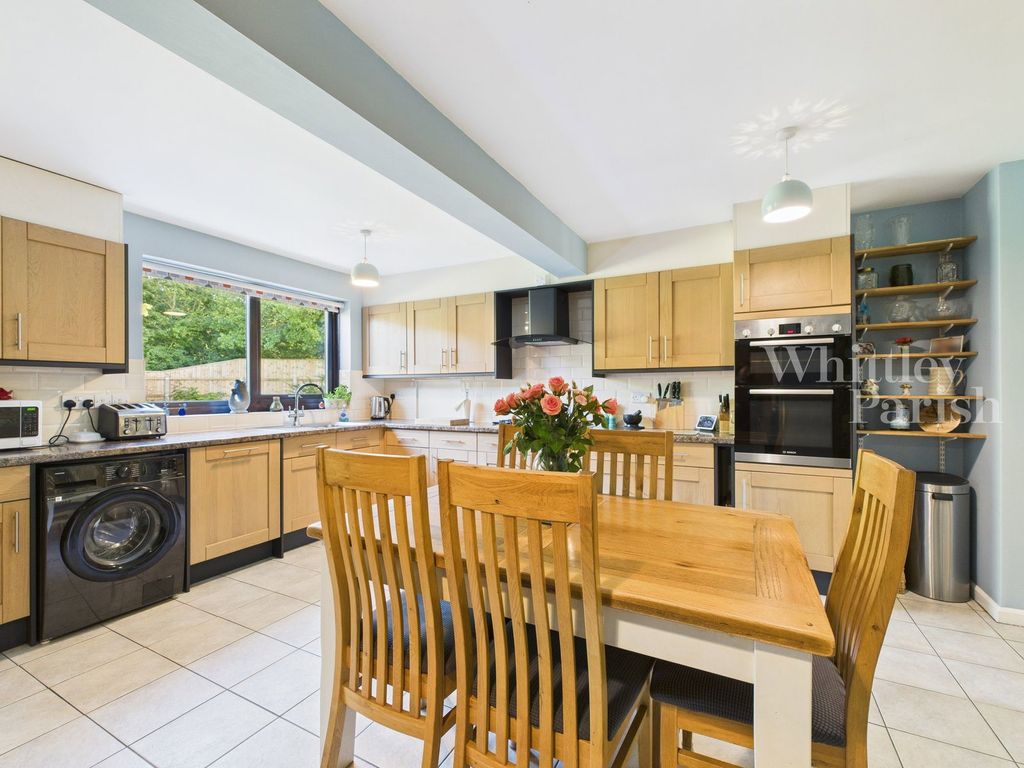 Property photo 3 of 36