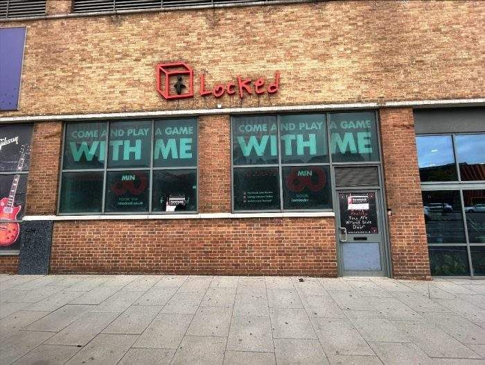 Property photo 1 of 2