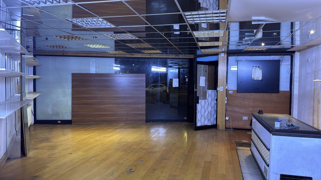 Property photo 2 of 8