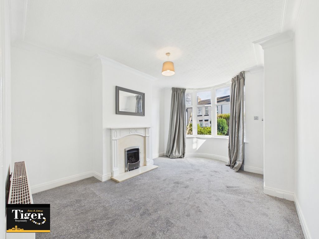 Property photo 2 of 14 Cam03440G0-Pr0543-Still015