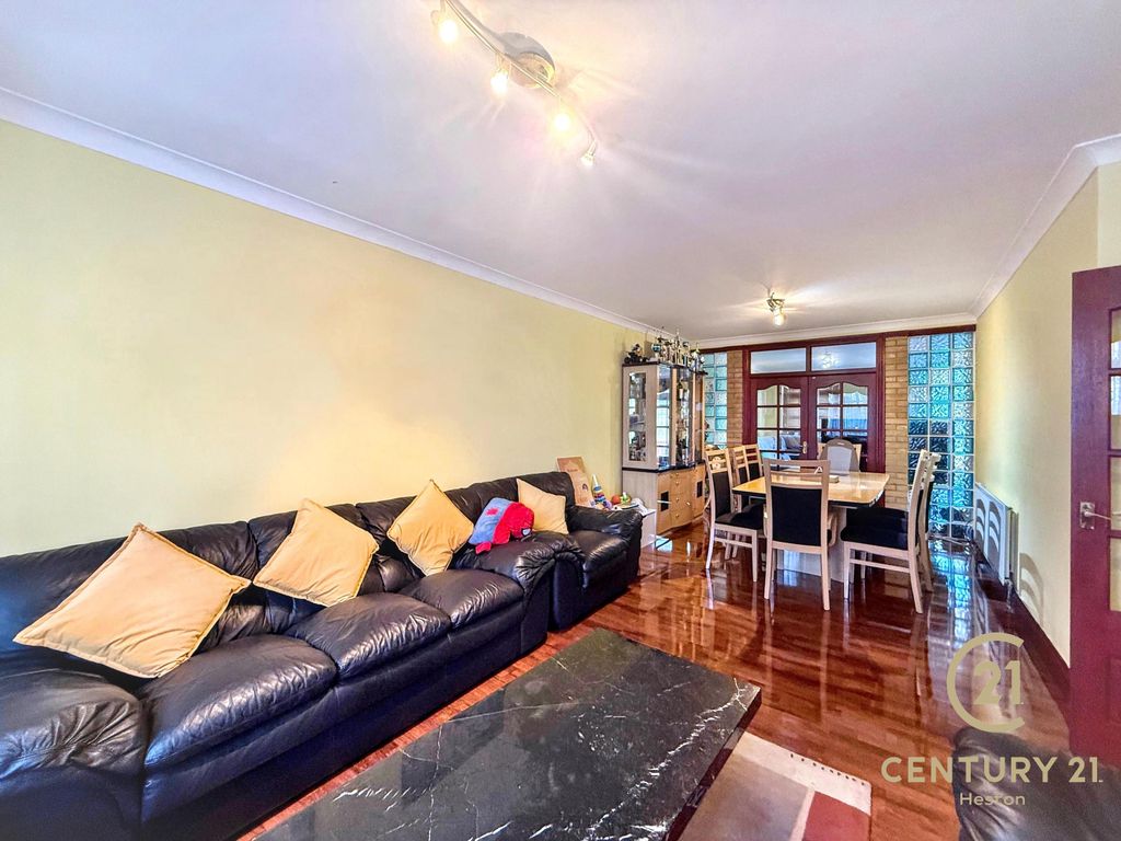Property photo 2 of 29