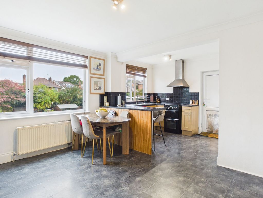 Property photo 3 of 13 Dining Kitchen