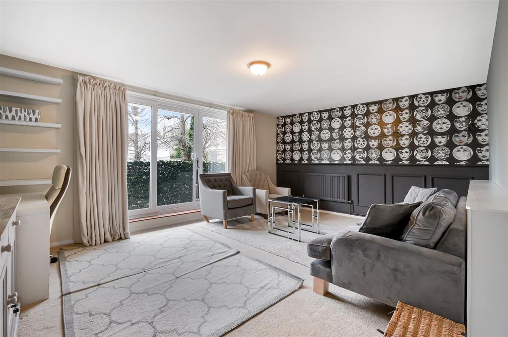 Property photo 1 of 13 The Brandries (4).Jpg