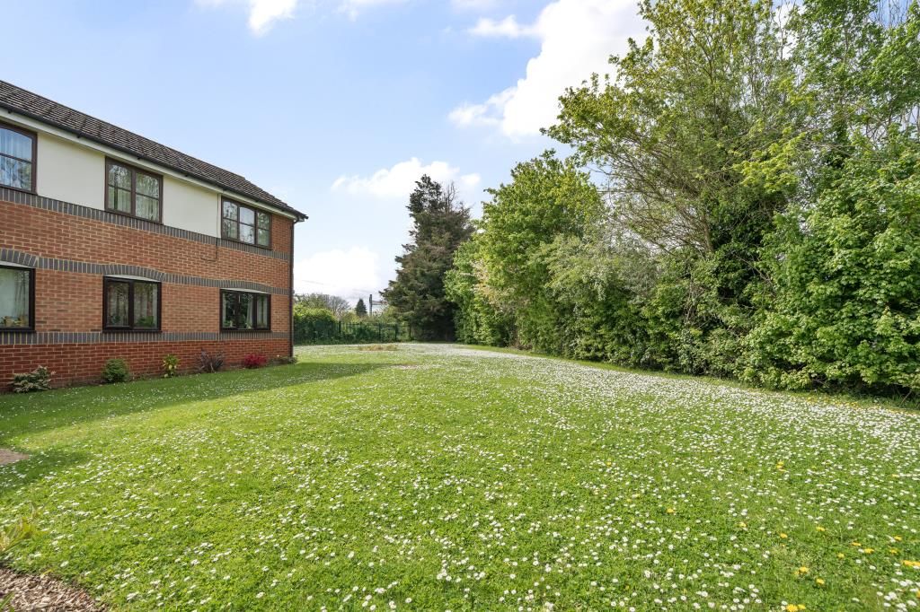 Property photo 3 of 10 External View
