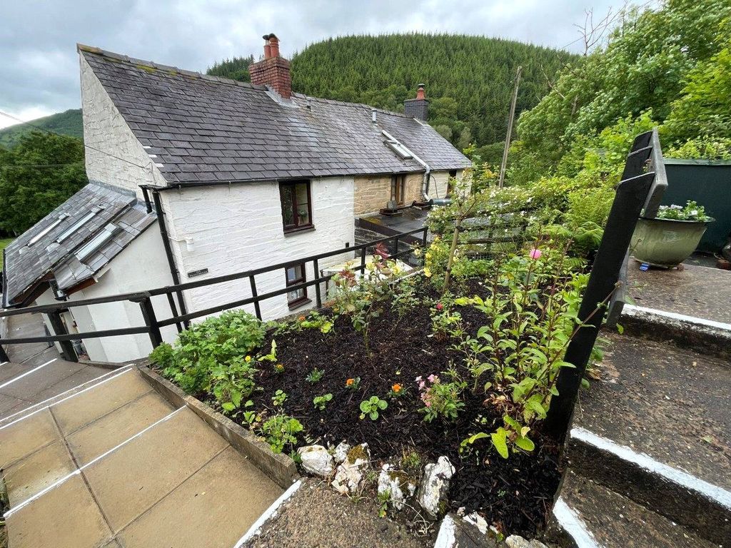 Property photo 2 of 18 Picture No. 02