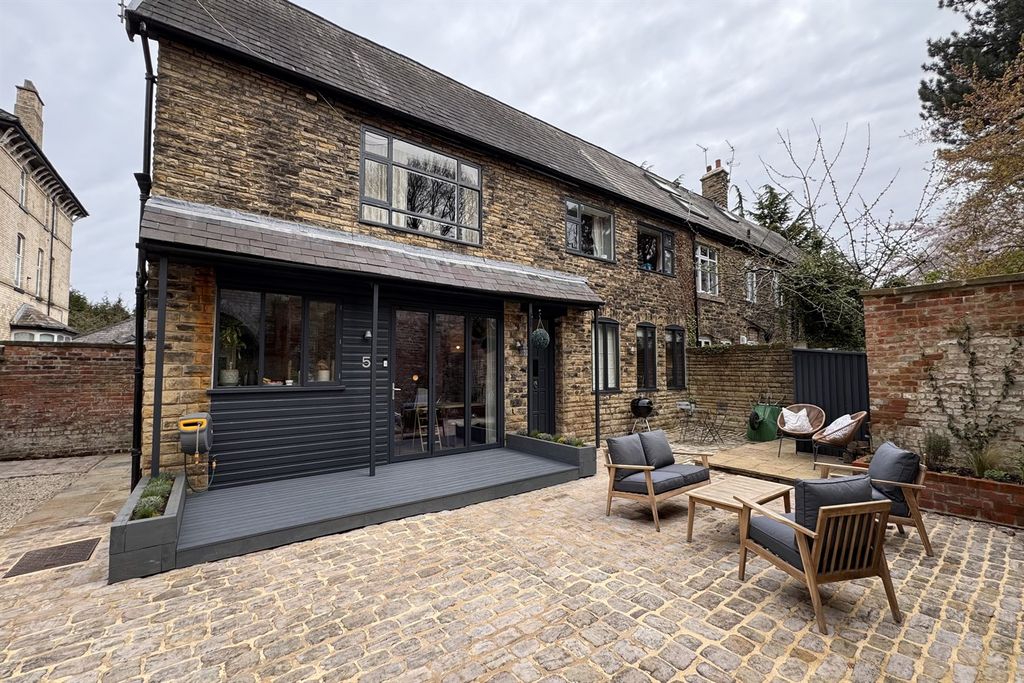 Property photo 1 of 22 (Main)