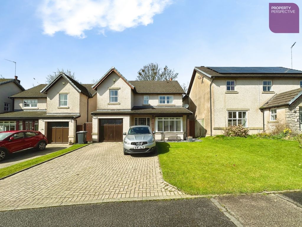 Property photo 1 of 15 External
