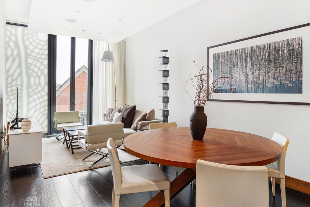 Property photo 3 of 12 Image