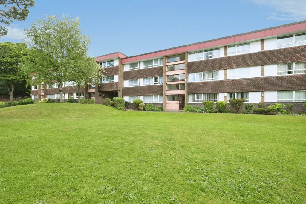 Apartment in Nottingham, St Ann's, Nottinghamshire - View 3