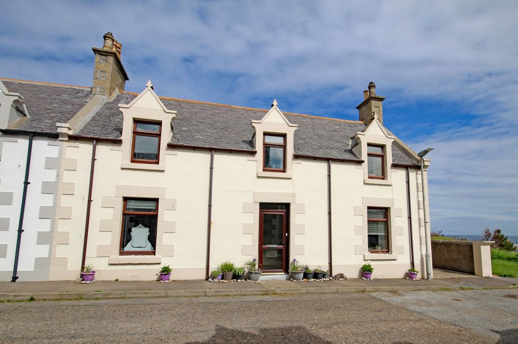 Property photo 1 of 33