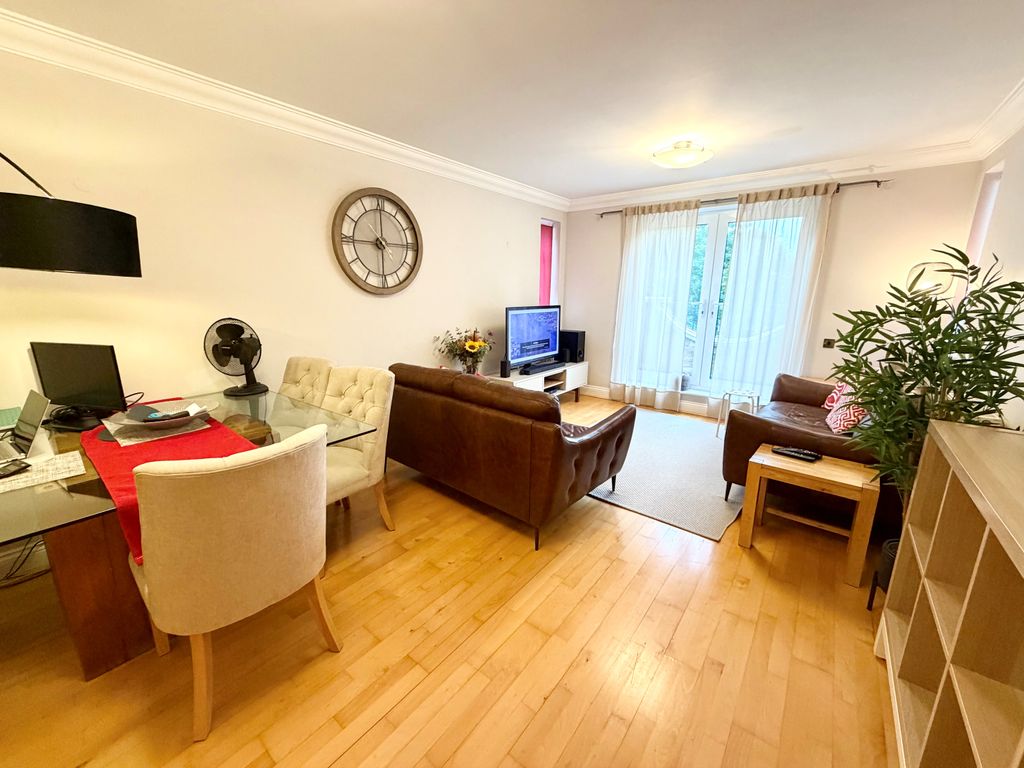 Property photo 3 of 19