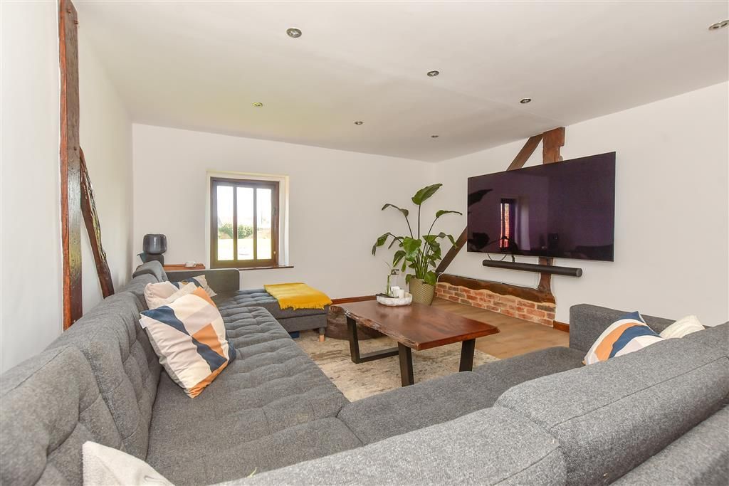 Property photo 3 of 30 TV Room