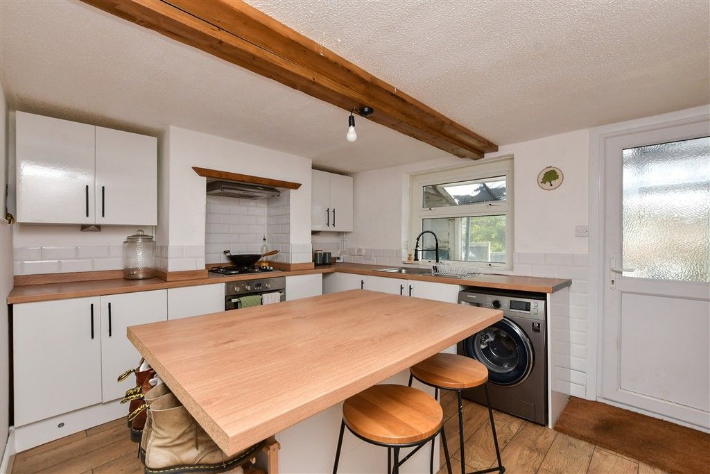 Property photo 3 of 15 Kitchen