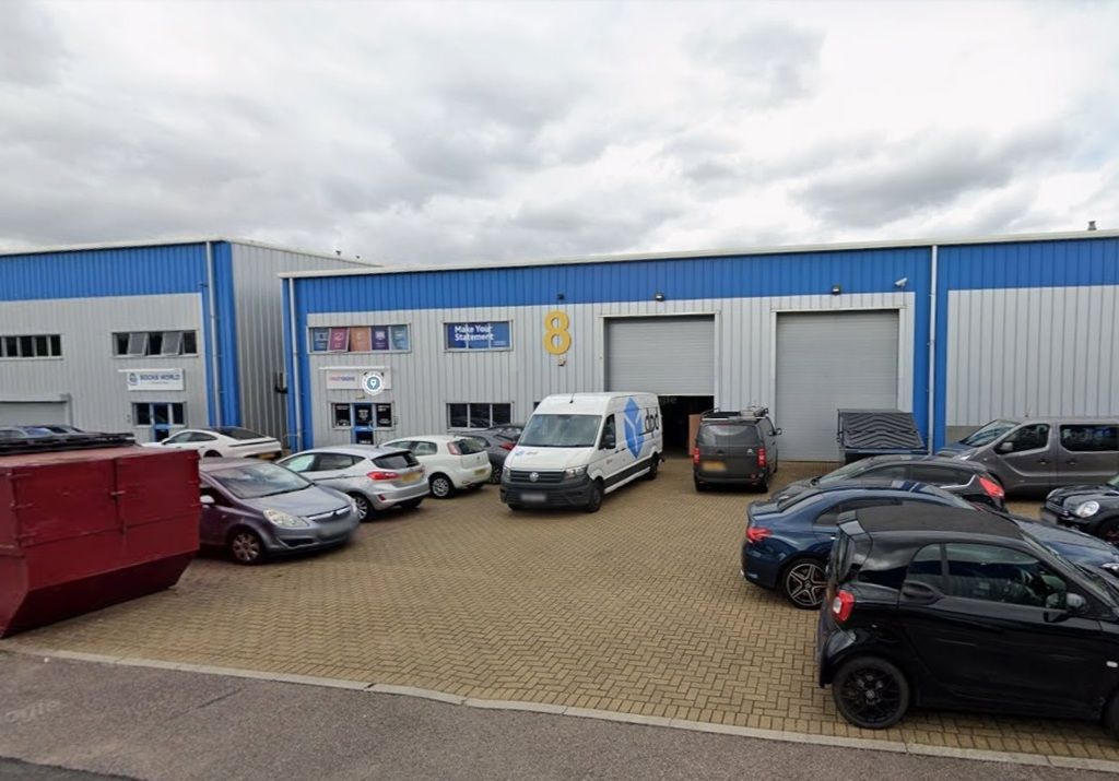 Property photo 1 of 5 Photo 4