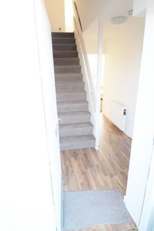 Property photo 3 of 10 Entrance