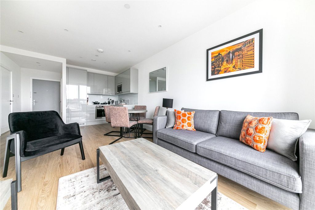 Property photo 2 of 6 Picture No. 31