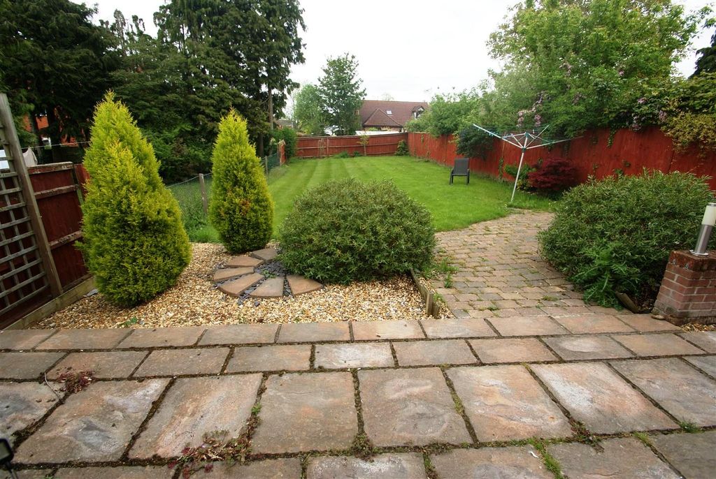 Property photo 3 of 6