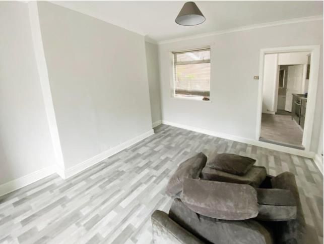 Property photo 3 of 7 Image