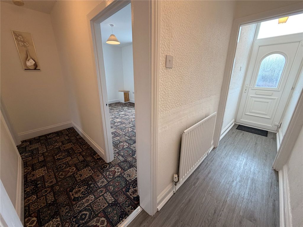 Property photo 2 of 13 Picture No. 07