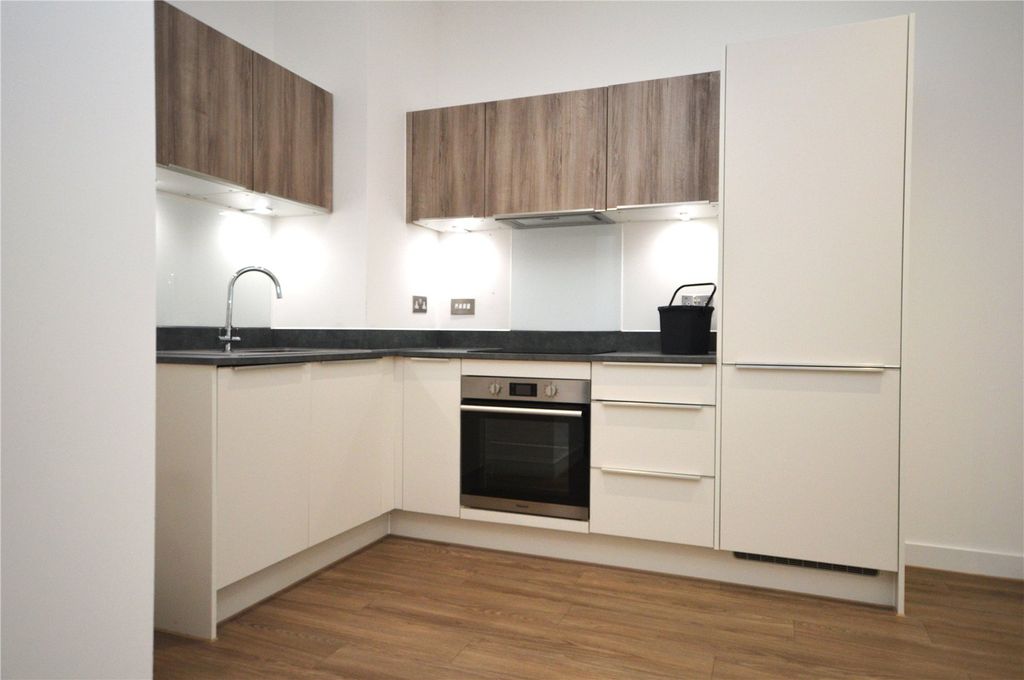 Property photo 3 of 5 Picture No. 07