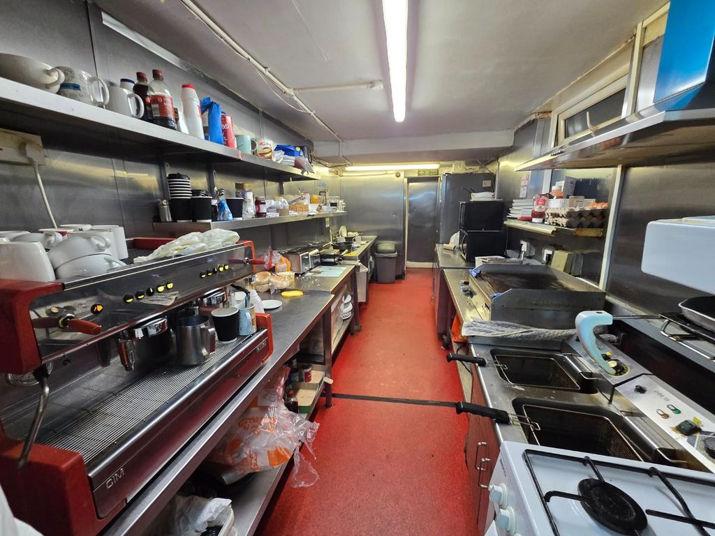 Property photo 3 of 9 Cafe Kitchen