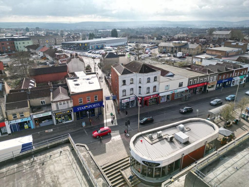 Property photo 2 of 4