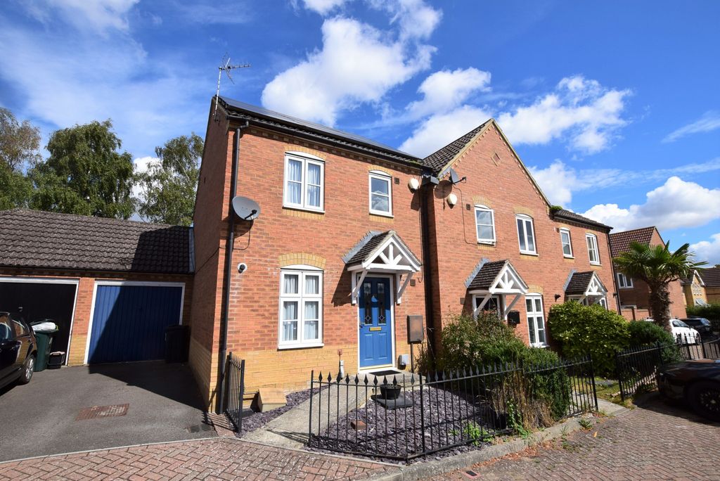 Property photo 1 of 11