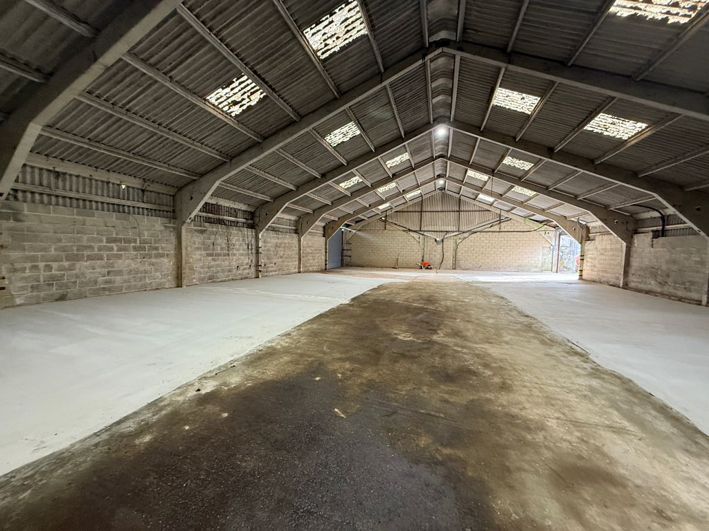 Property photo 1 of 3