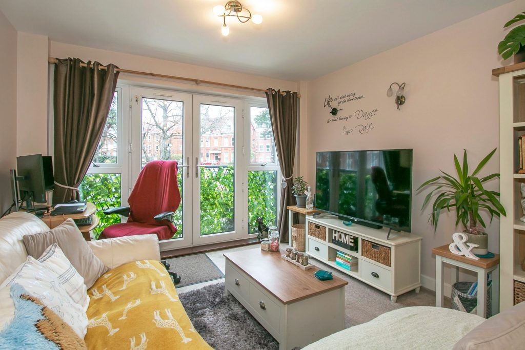Property photo 2 of 10