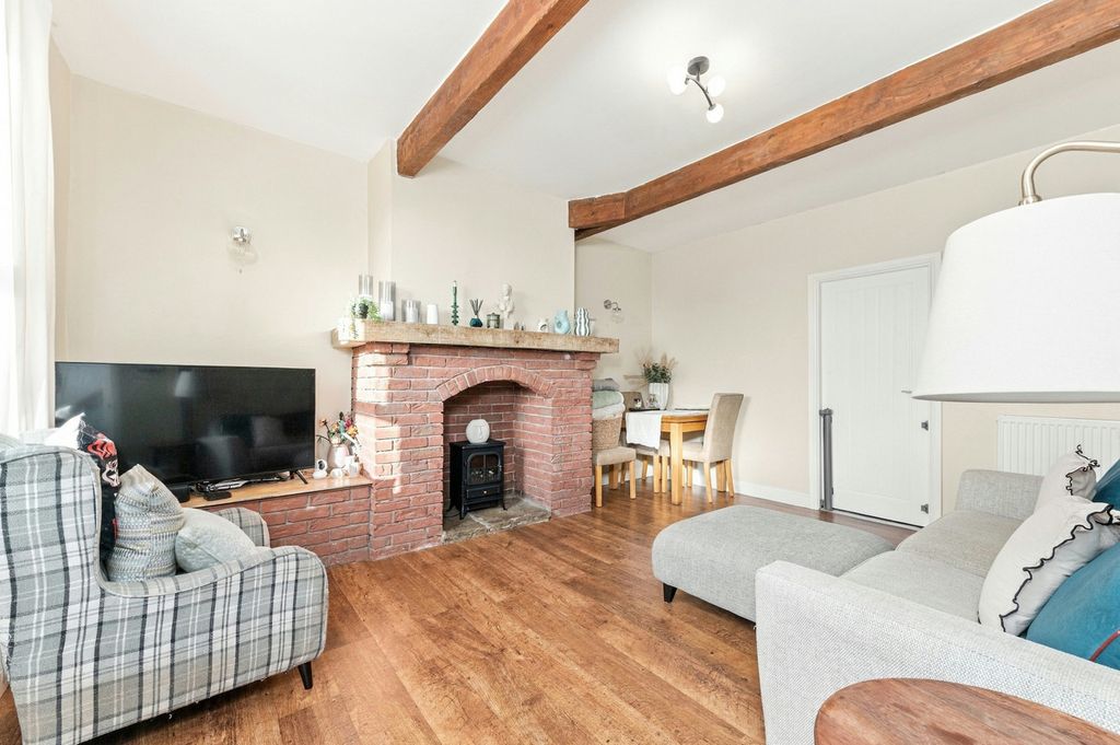 Property photo 2 of 14