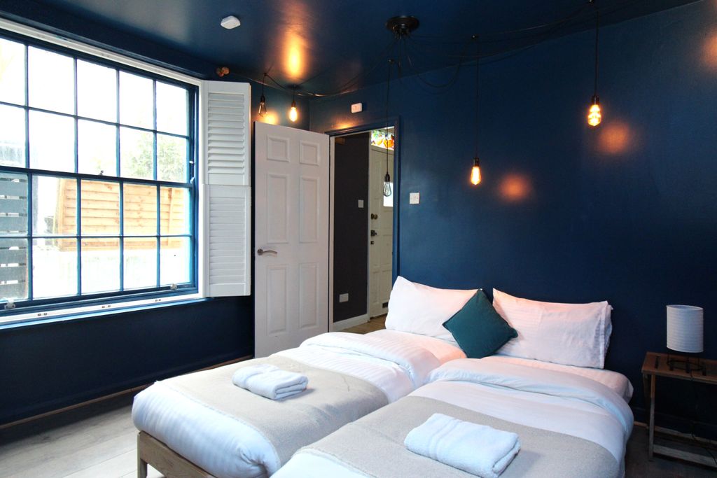 Property photo 3 of 14 Image