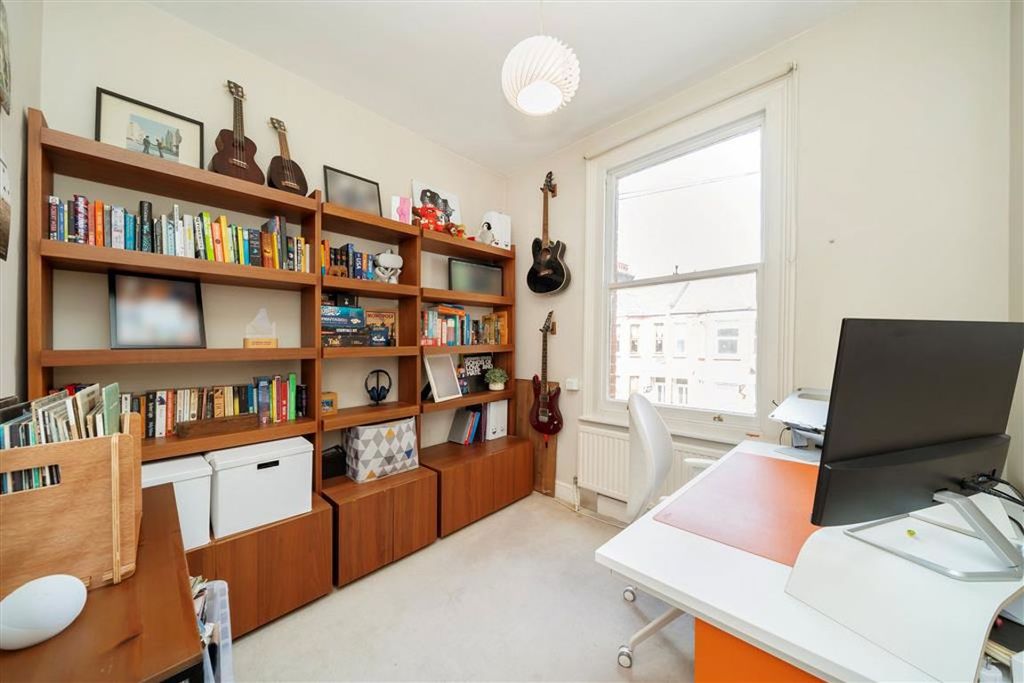Property photo 3 of 7