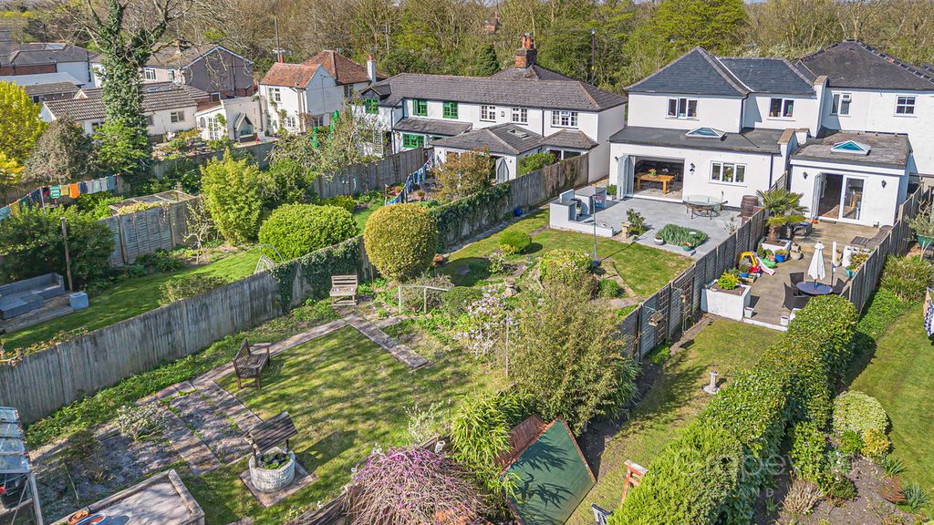 Additional image 29 of 4 bed semi-detached house for saleDavis Street, Hurst RG10