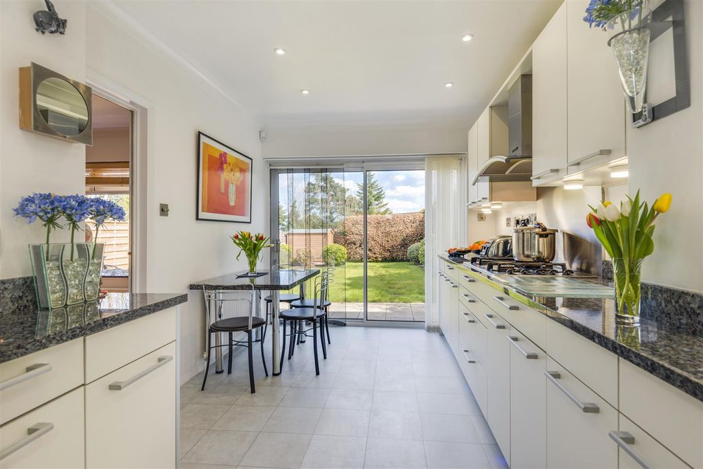 Property photo 2 of 13 Davidson Frost-Wellings, Dfw, Little Bushey Lane,