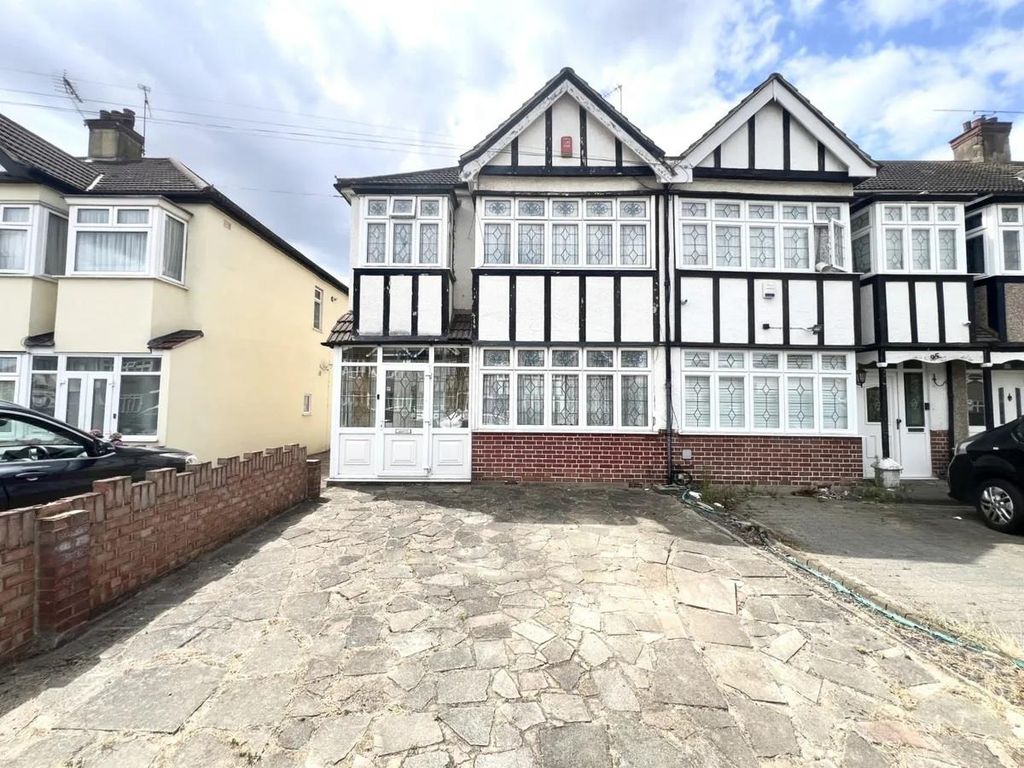 Property photo 1 of 15 93 Grosvenor Front.Jpg