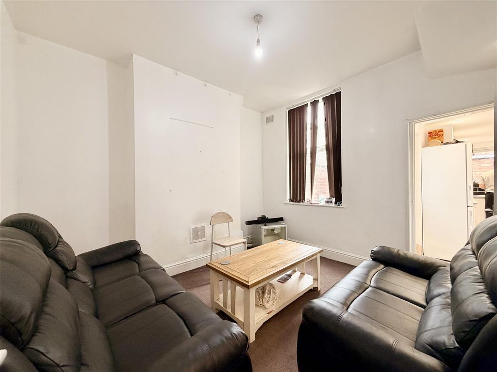 Property photo 3 of 13 Image00011.Jpeg