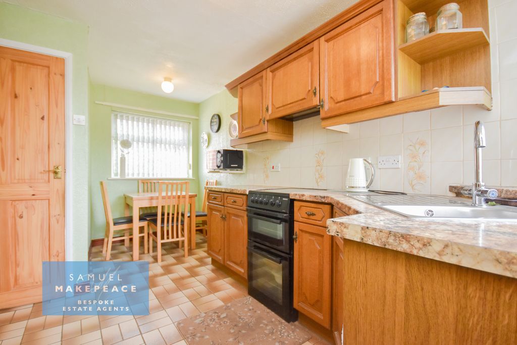 Property photo 2 of 16 Gallery