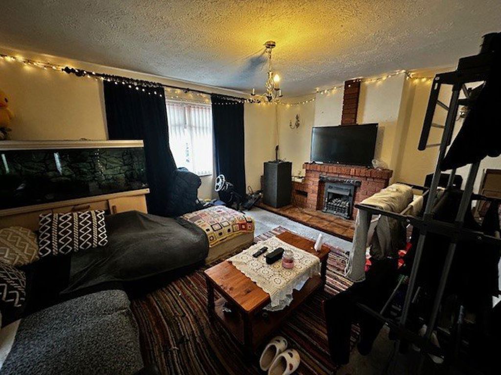 Property photo 3 of 6