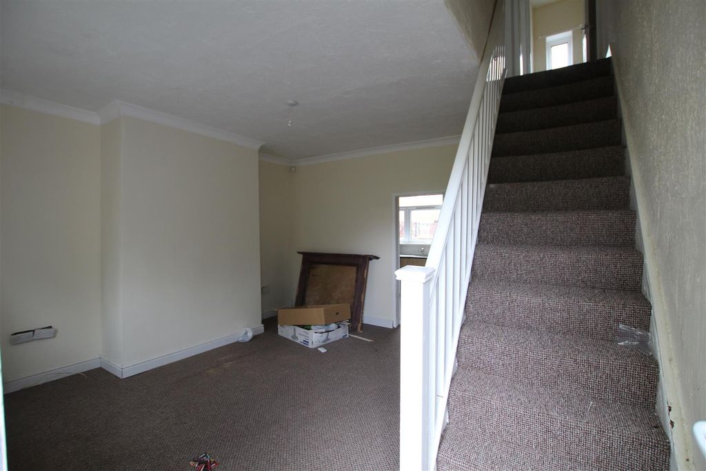 Property photo 2 of 8 Img_2893.Jpg